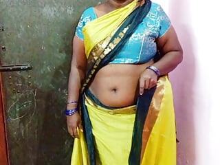 Desi tamil beautiful wife saree changing video