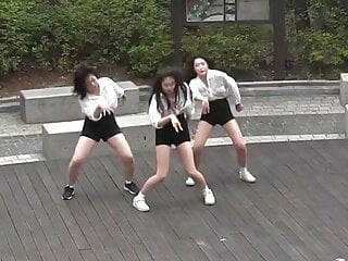 Korean prostitute dancing (snapping Chung-ha)