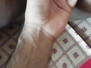 Home alone fingering pussy orgasom