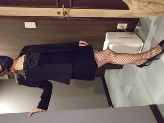 MILF Cosplay Masturbation